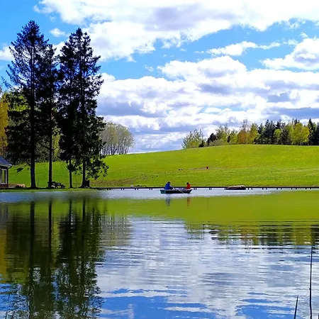 Seto Kapten Шале *